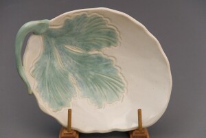 small oval dish